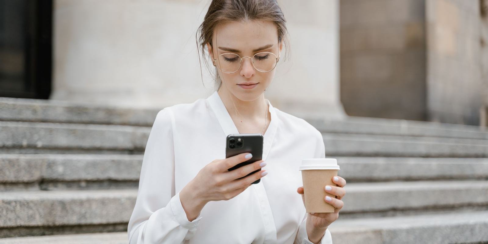 What Customers Expect When They Message You